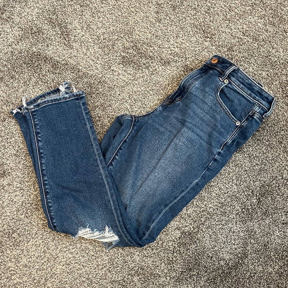 American Eagle mom jeans